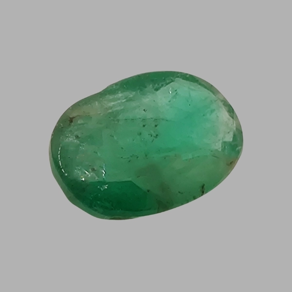 Emerald  -  6.40 Carat