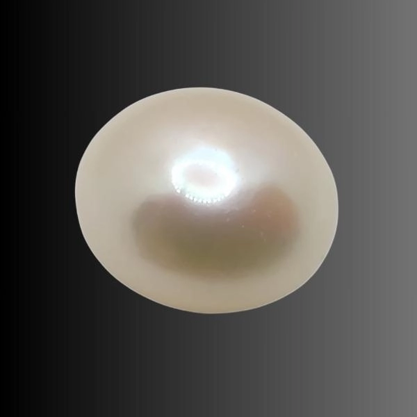 Pearl - 2.67 Carat