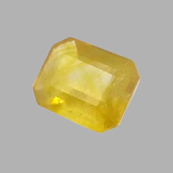 Yellow Sapphire - 7.11 Carat